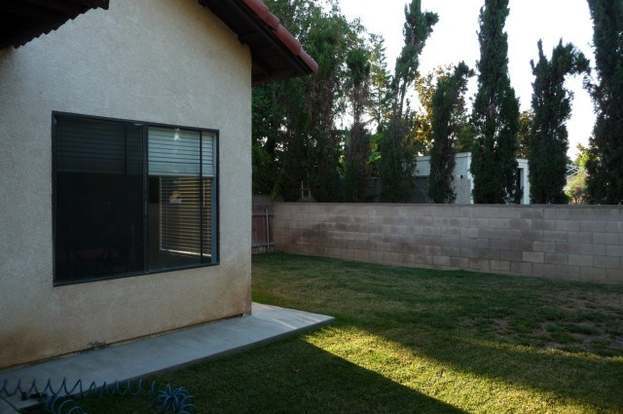 Building Photo - 11421 Lower Azusa Rd