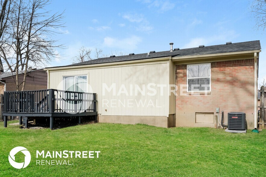 Building Photo - 6506 Maravian Dr