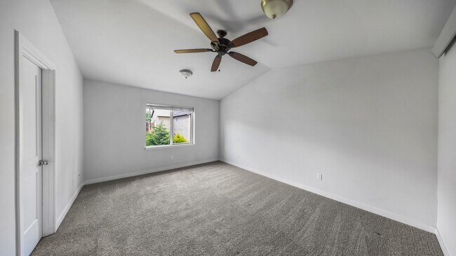 Building Photo - 3 Bed 2.5 Bath - Townhome - Ft Nugent Park...