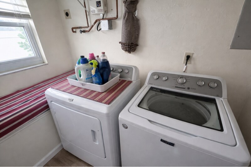 Building Photo - 3255 SW 2nd St