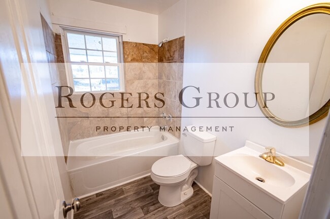 Building Photo - 1224 Raleigh St