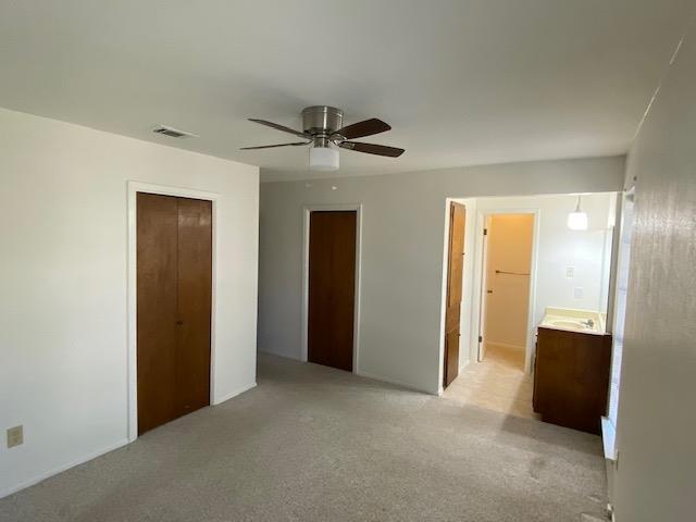 Building Photo - 9404 Shady Oaks Dr