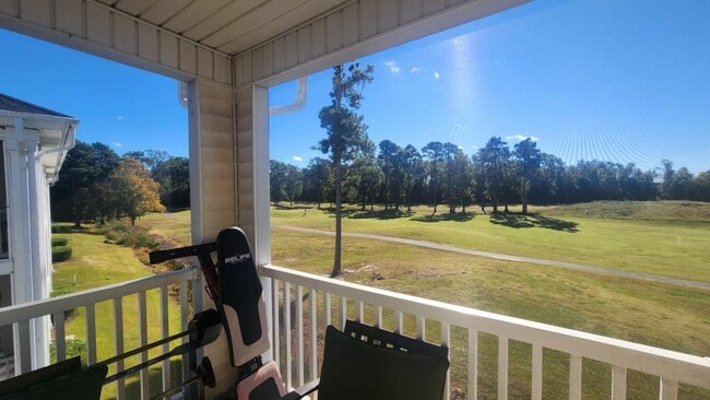 Building Photo - 476 River Oaks Dr