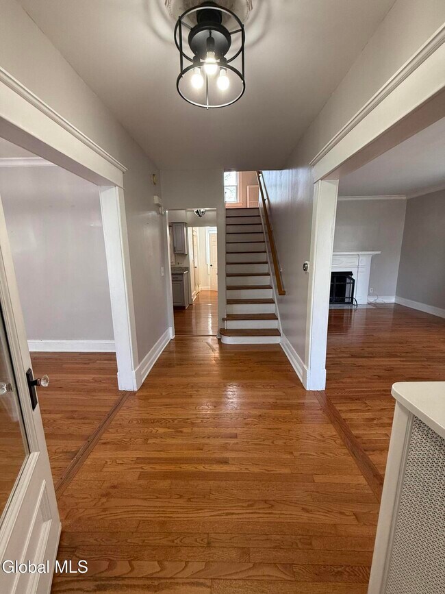 Building Photo - 1960 Eastern Pkwy