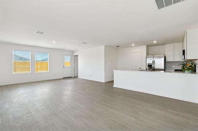 Building Photo - 1380 Blazin Bronco Trl