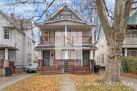 Building Photo - 9609 Pierpont Ave