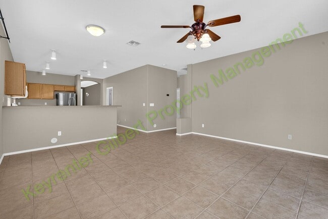 Building Photo - Lovely 3 bed/2 bath Gilbert Home in Higley Groves