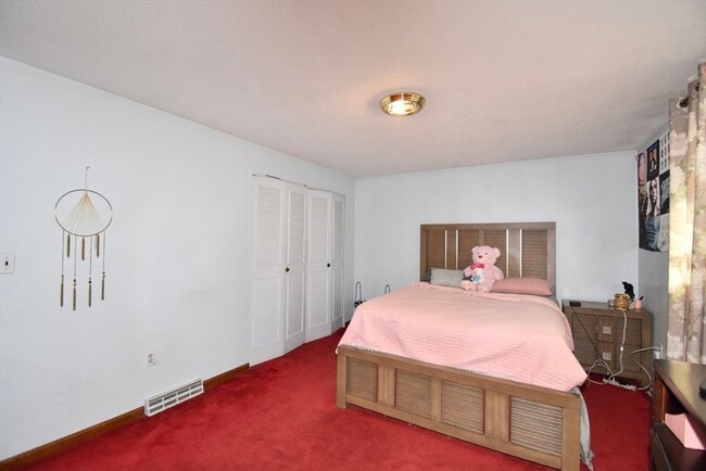 Building Photo - 67 Basil Rd