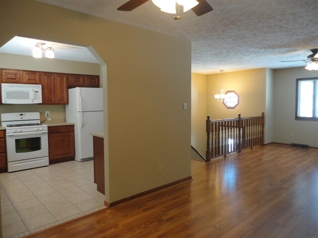 Building Photo - 2267 Poinsettia Street