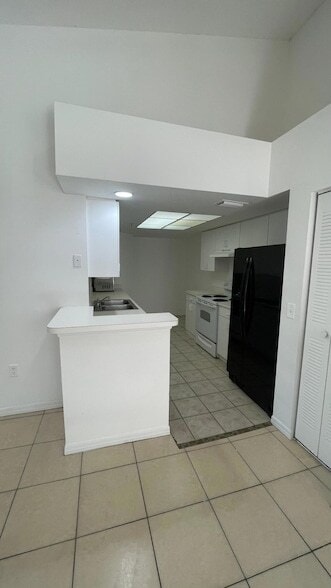 Building Photo - 4199 N Haverhill Rd