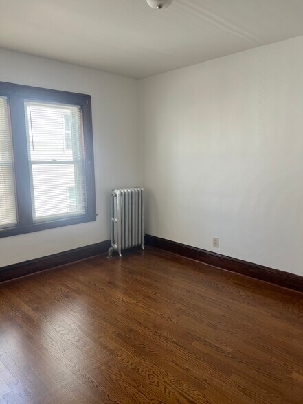 Building Photo - 50 Stonington St