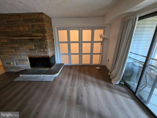 Building Photo - 5378 Smooth Meadow Way