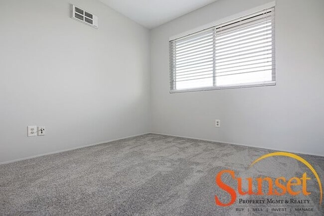 Building Photo - 3055 Cowley Way