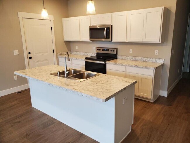 Building Photo - 2 bedroom in Billings MT 59101