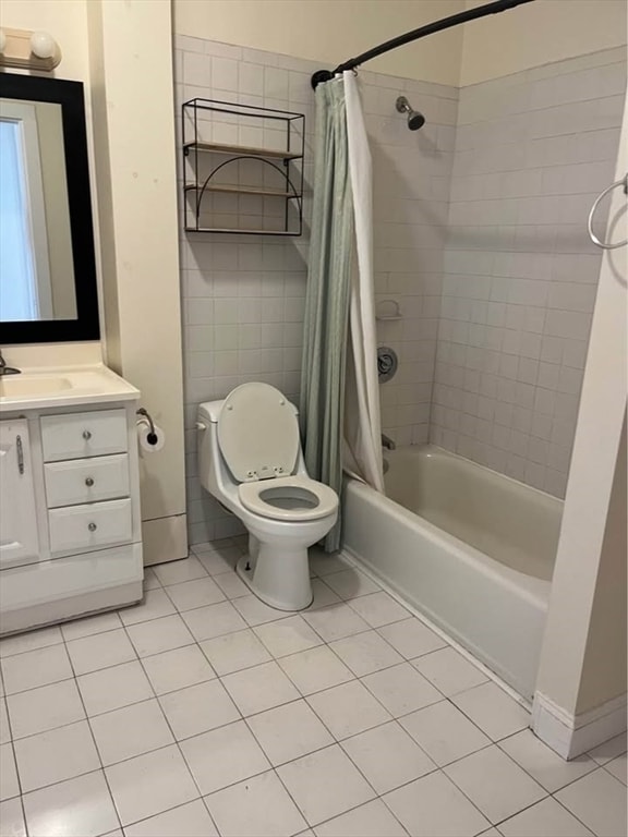 Building Photo - 73 Reading St