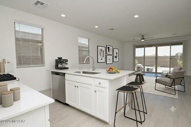 Building Photo - 10703 W Walker Brown Dr
