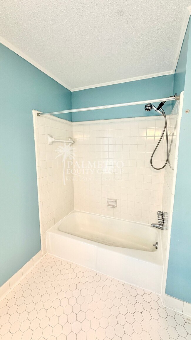 Building Photo - 4109 Windlestraw Ln