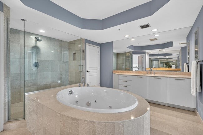 Building Photo - 801 Briny Ave