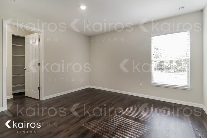 Building Photo - 2642 SW 165th Street Rd