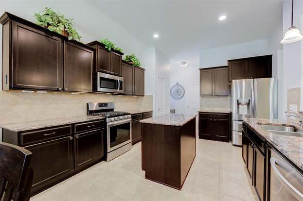 Building Photo - 127 Clearmont Pl