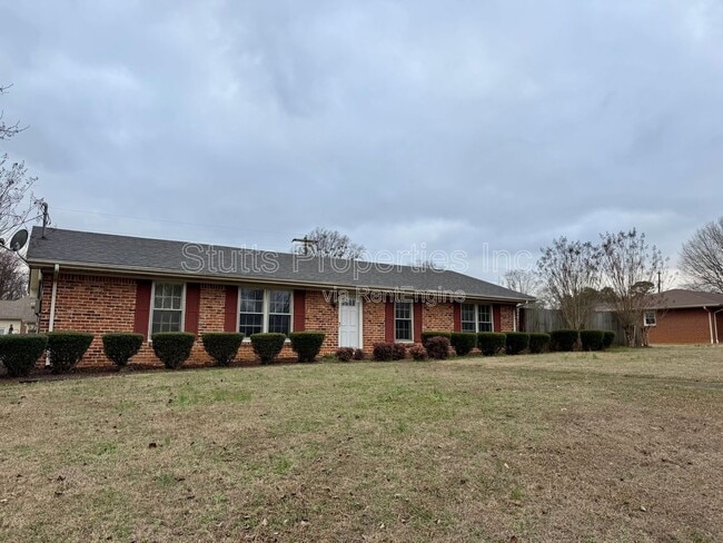 Building Photo - 408 Thorne St