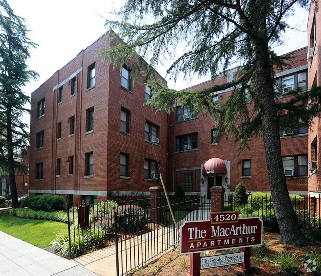 Building Photo - The MacArthur Apartments