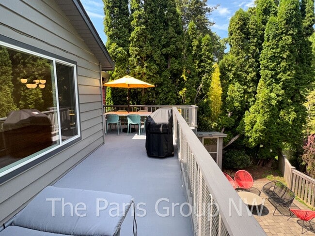 Building Photo - Lg Modern Midcentury on Thornton Creek * A...