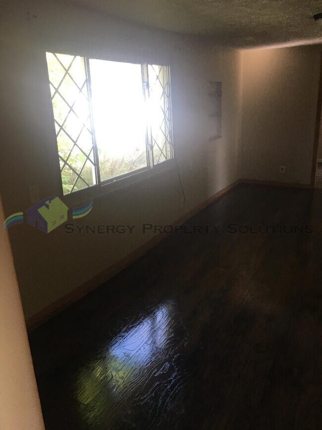 Building Photo - Madison Ranch