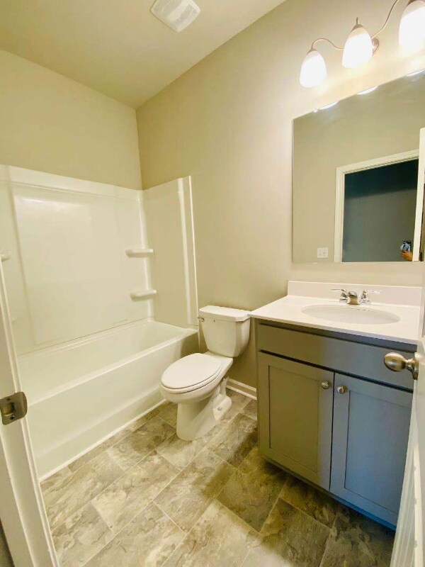 Building Photo - 144 Valimar Dr