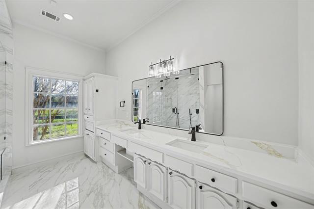 Building Photo - 7012 Duffield Dr