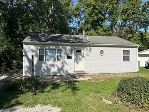 Building Photo - 12 Douglas Ct