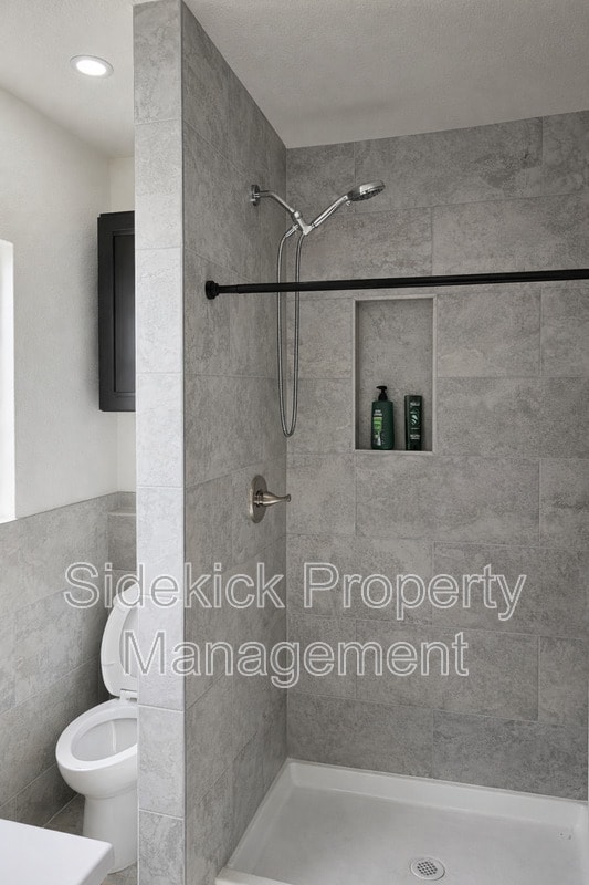 Building Photo - 1155 S Townsend Ave