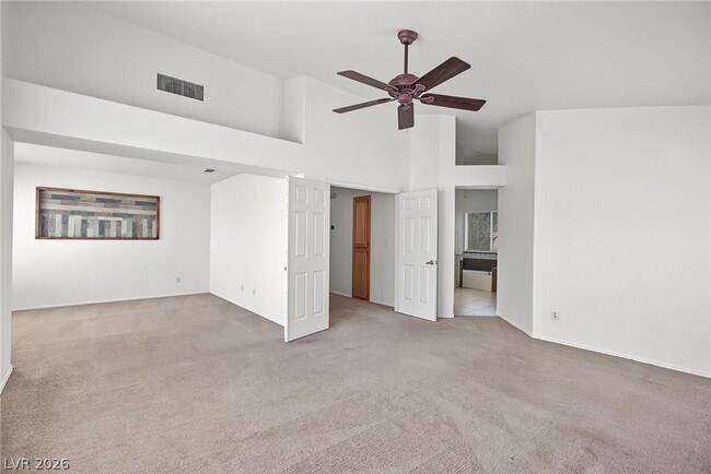 Building Photo - 2909 Sarina Ave