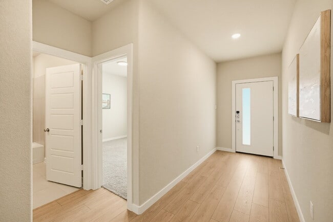 Building Photo - Modern Trophy Signature Home in Northwest ISD