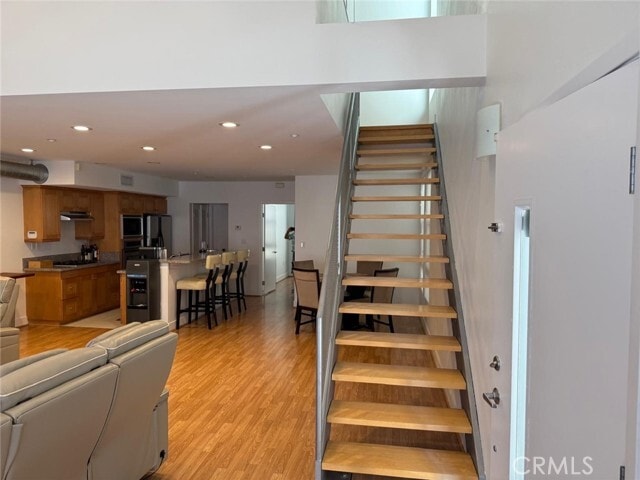 Building Photo - 550 S Brea Blvd