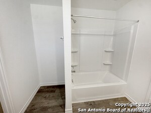 Building Photo - 3004 Trumpet Vine