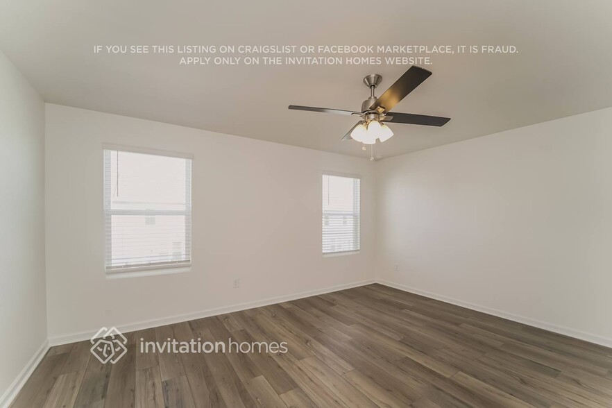 Building Photo - 13033 Western Ln