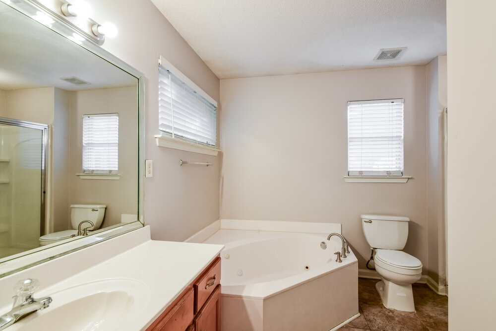 Building Photo - 5604 Corvin Ln