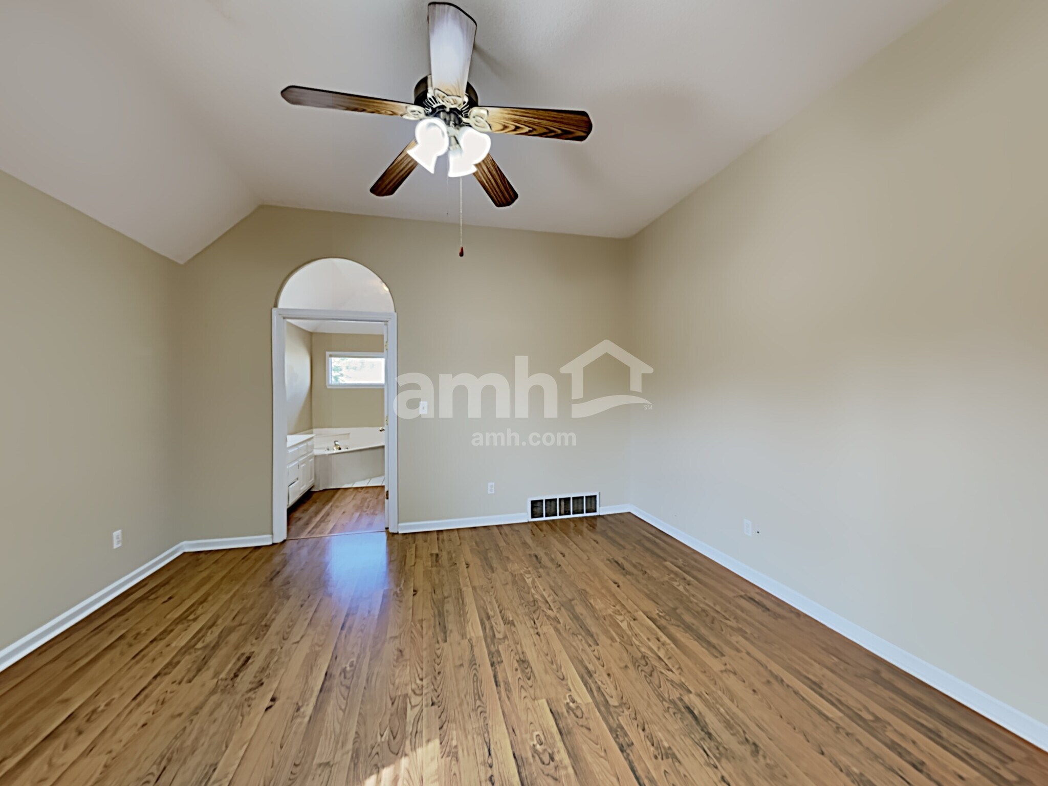 Building Photo - 6646 Raner Cv