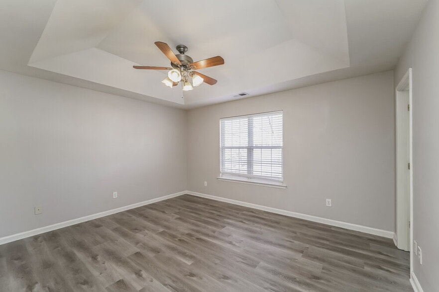 Building Photo - 6109 Spanish Moss Ln