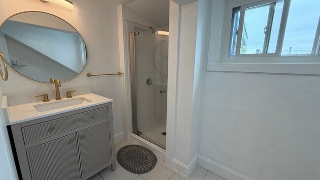 Building Photo - 25 Broadway