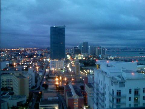 Building Photo - 133 NE 2nd Ave