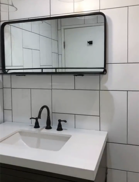 Building Photo - 240 Heath St