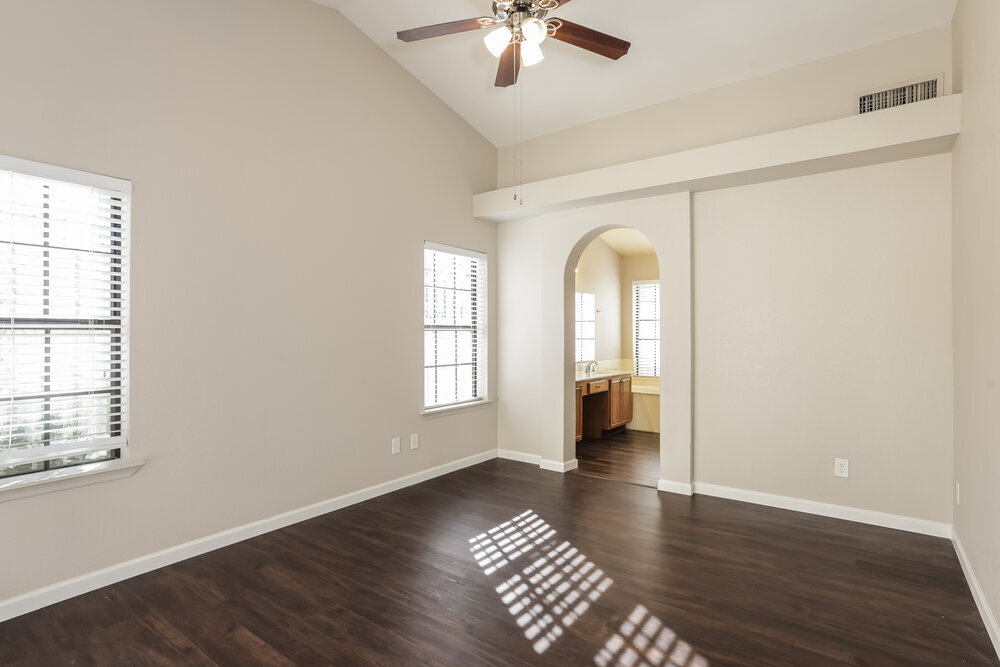 Building Photo - 1209 E Villa Rita Dr