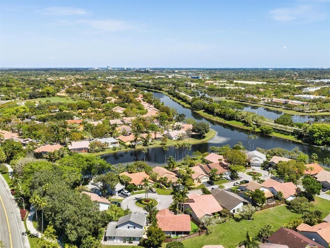 Building Photo - 2083 Augusta