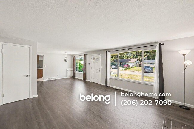 Building Photo - 14630 3rd Ave SW