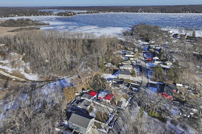 Building Photo - 1342 Lucille Ave