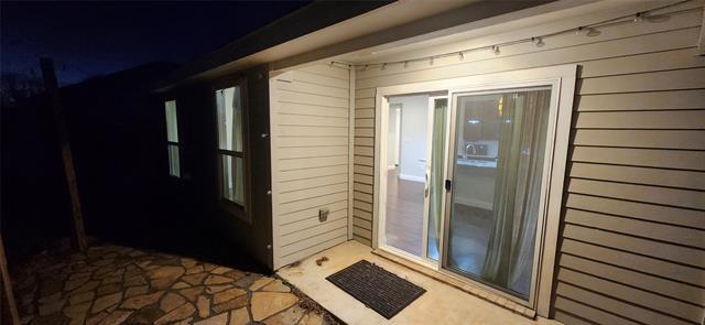 Building Photo - 104 Arrowhead Dr