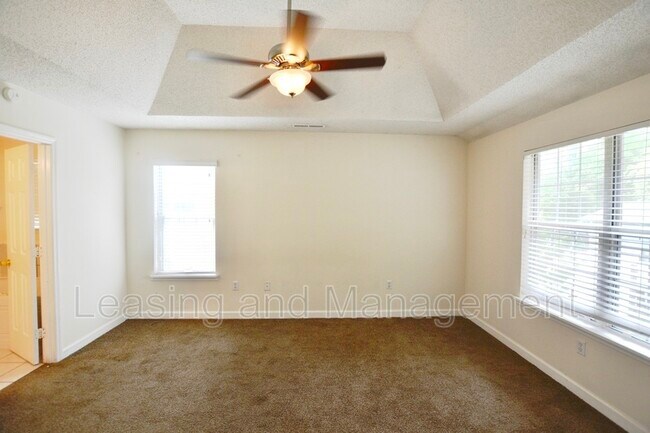 Building Photo - 1522 Theresa Dr