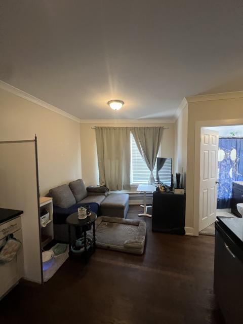 Building Photo - 1 bedroom in Chicago IL 60613